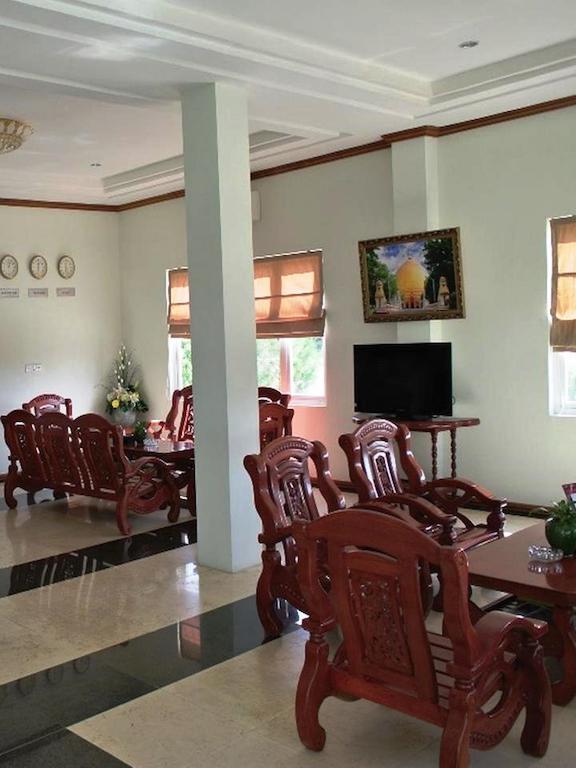 Myat Thinzar Hotel Oattara Thiri Dış mekan fotoğraf