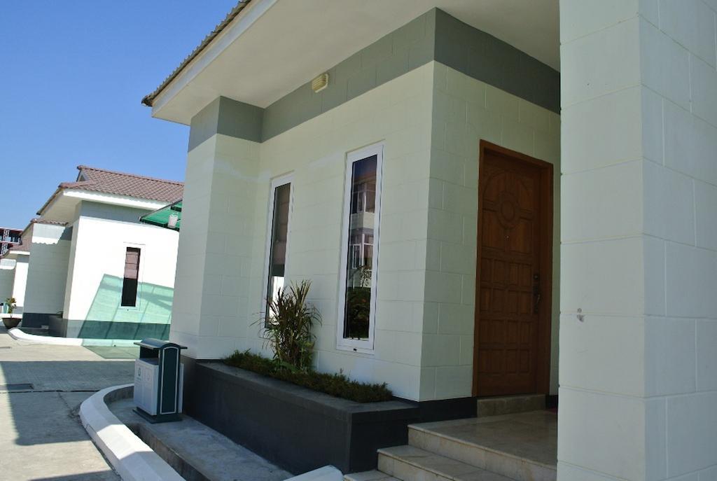 Myat Thinzar Hotel Oattara Thiri Dış mekan fotoğraf